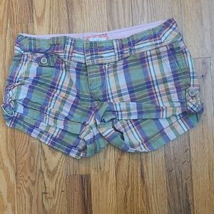 American eagle plaid shorts